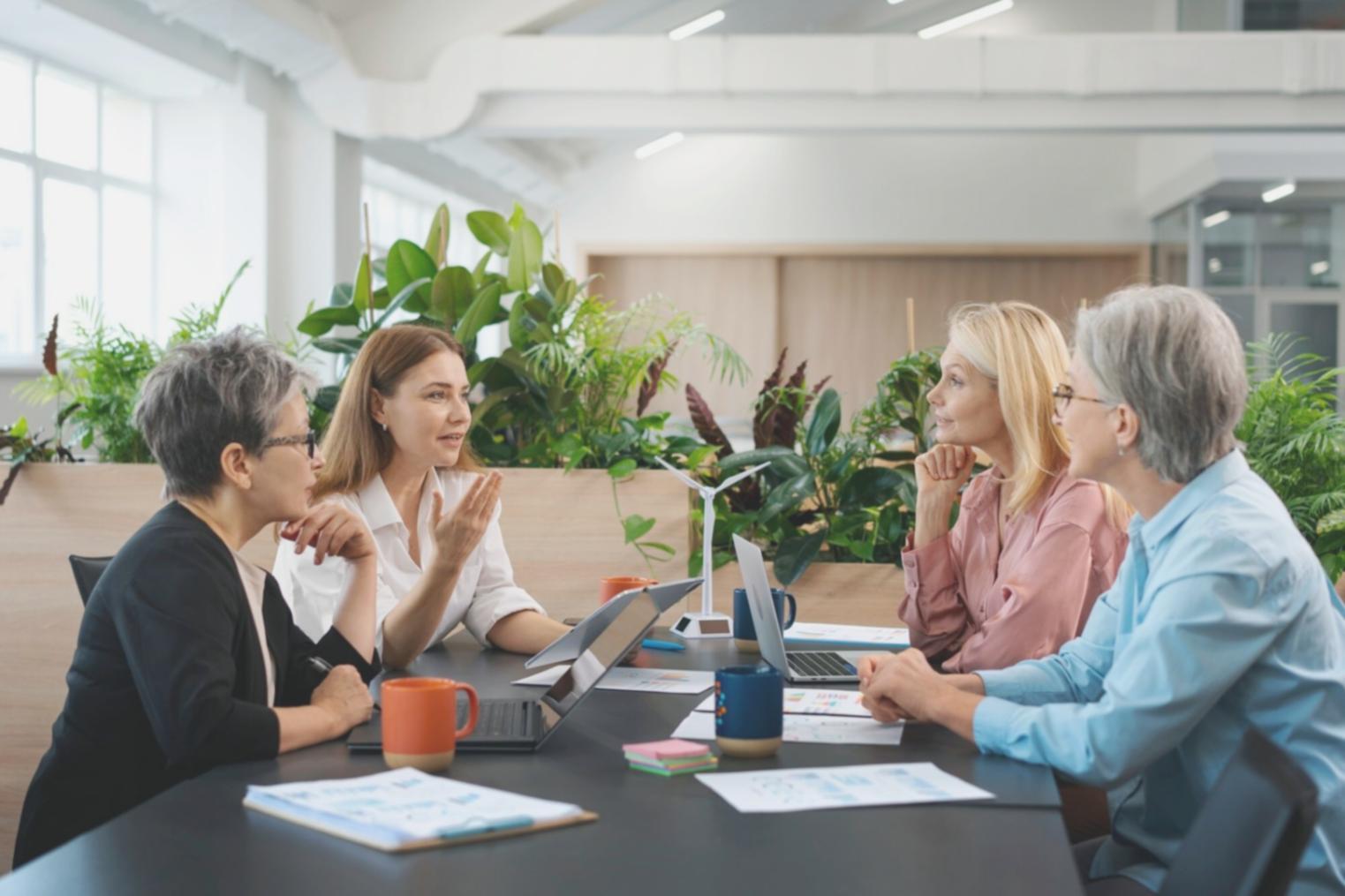Person analysiert Finanzcharts und emotionale Reaktionen